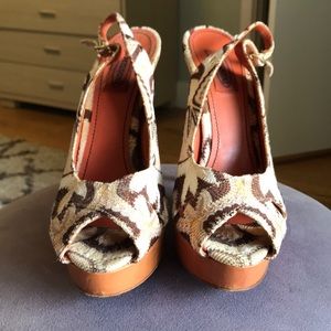 Classic MISSONI sling back open toe heels